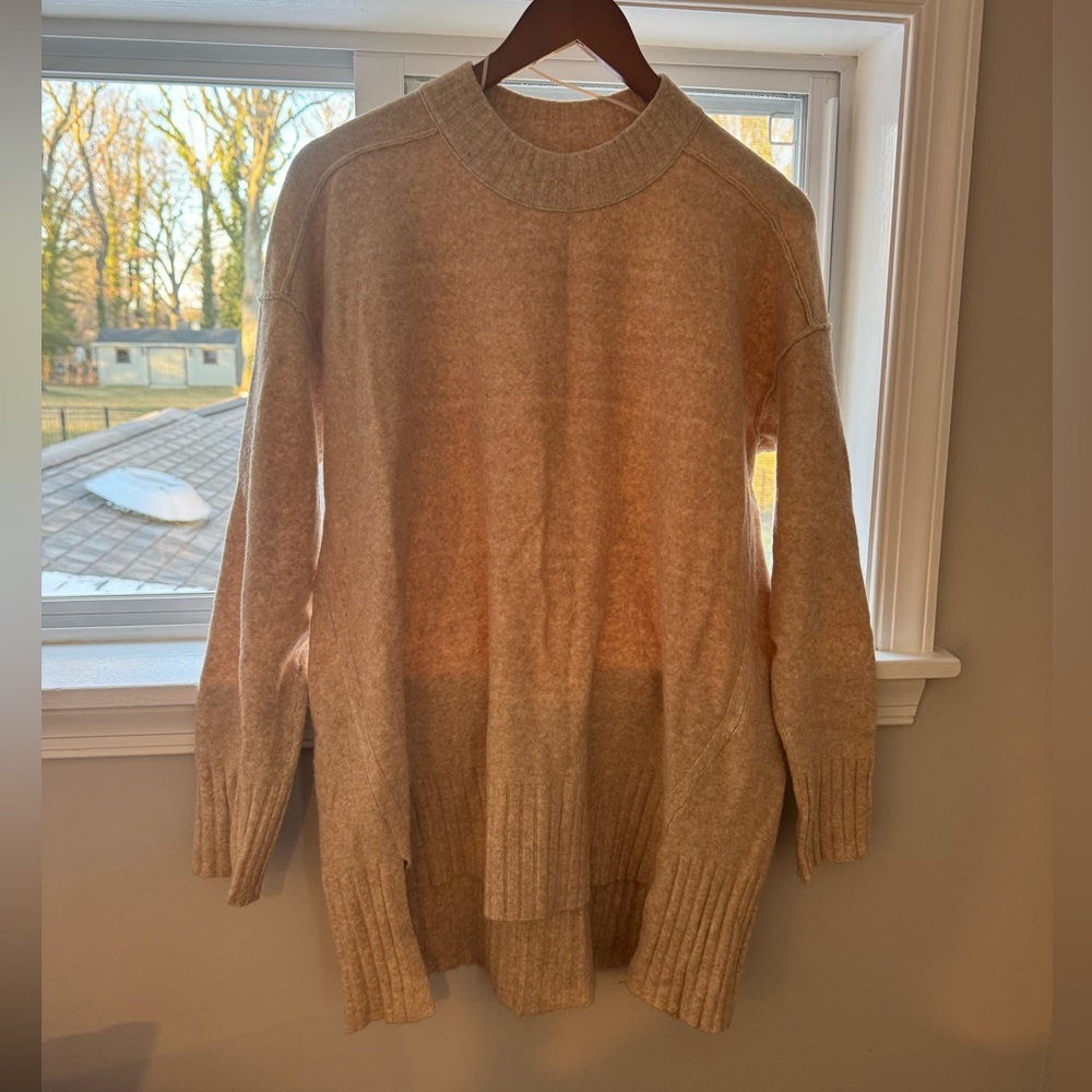 Free people XS tan long sleeve sweater